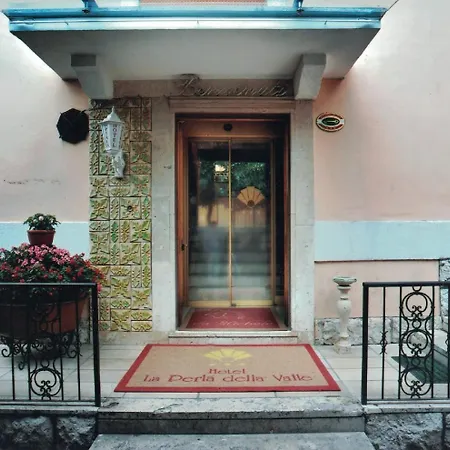 Hotel La Perla